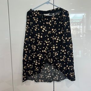 NWT AE WRAP FRONT SKIRT
